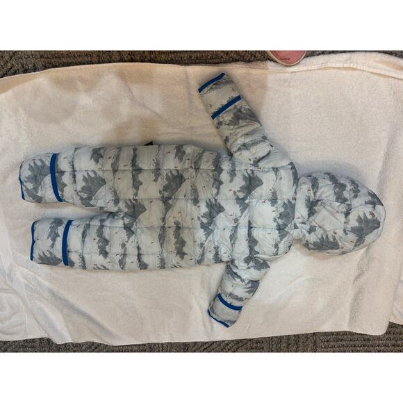 Spyder hooded snowsuit baby 9 / 12 mos boy/girl NWT unisex new - Picture 8 of 8